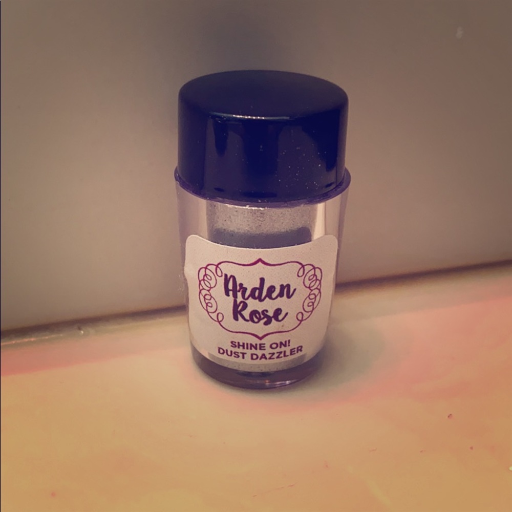 Shine On! Silver Dust Dazzler Glitter
